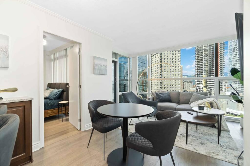 2Br Condo With Breathtaking View In Downtown! Free Parking - 6 Sleep Vancouver Ngoại thất bức ảnh